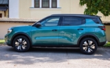vehicle image #5