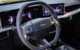 vehicle image #18