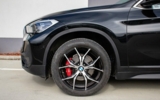 vehicle image #10