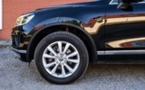 vehicle image #11
