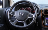 vehicle image #17