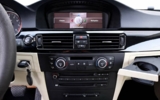 BMW Rad 3 335 i xDrive A/T – fotografia 13