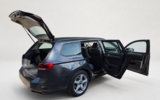 vehicle image #32