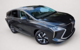 vehicle image #5