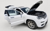 vehicle image #18