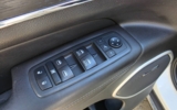 vehicle image #25