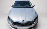 vehicle image #16