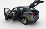 vehicle image #30