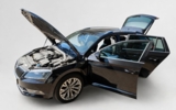 vehicle image #18
