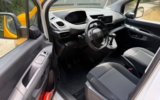 vehicle image #13
