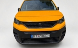 vehicle image #4