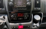 vehicle image #19