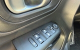 vehicle image #18