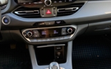 vehicle image #17