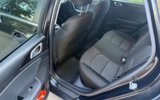 vehicle image #9