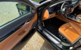 vehicle image #6