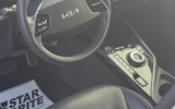 vehicle image #7