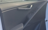 vehicle image #9