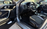 vehicle image #10