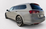 vehicle image #9