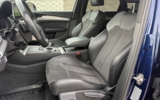 vehicle image #9