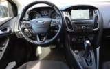 Ford Focus Kombi 1.5 TDCi Duratorq 120k ST Line PowerShift – fotografia 11
