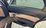 vehicle image #17