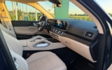 vehicle image #19