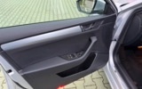vehicle image #10