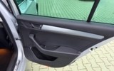 vehicle image #15