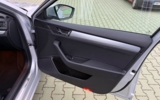 vehicle image #17