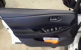 vehicle image #10