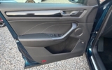 vehicle image #9