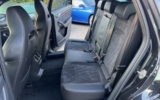 vehicle image #19