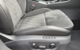 vehicle image #19