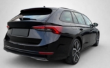 vehicle image #9