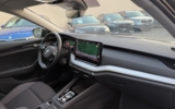 vehicle image #18