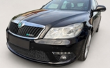 vehicle image #9