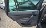 vehicle image #30
