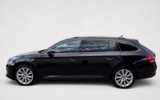 vehicle image #9