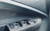 vehicle image #29