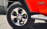 vehicle image #25