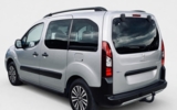 vehicle image #17
