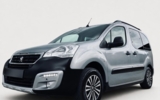 vehicle image #10