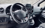 vehicle image #33