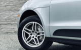 vehicle image #26