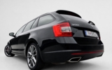 vehicle image #4