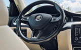 vehicle image #35