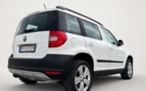 vehicle image #5