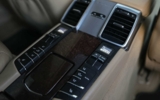 vehicle image #25